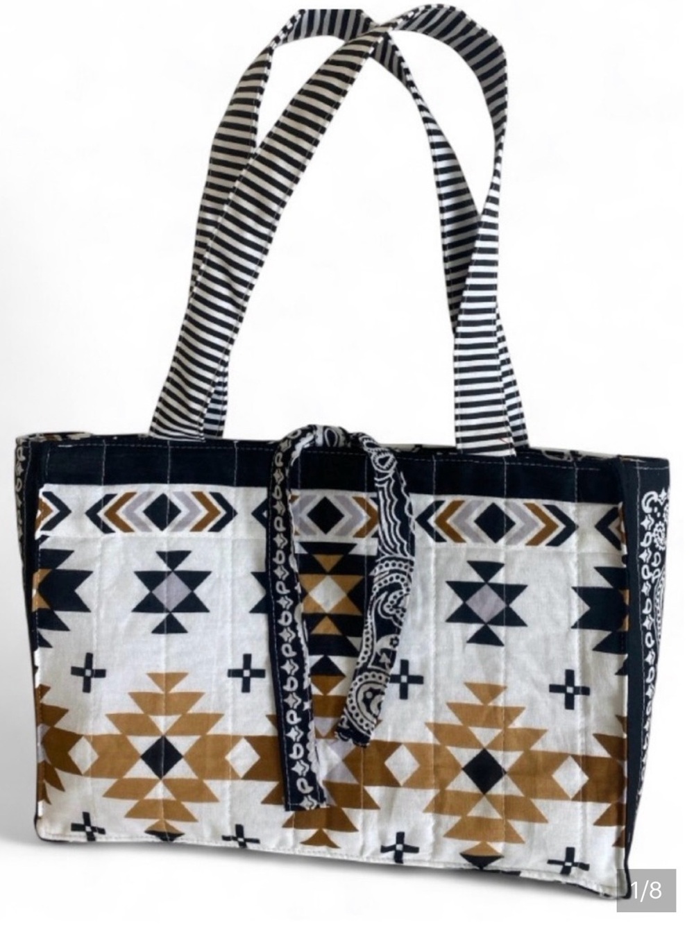 Stylish Tote Bag @URBANREHASH ON IG